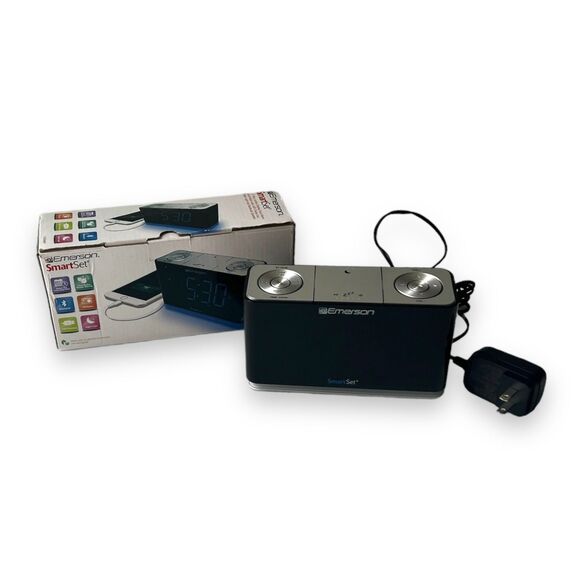 Emerson Other - Emerson-SmartSet-Alarm Clock Radio-Bluetooth Speaker-Charging Station-TESTED